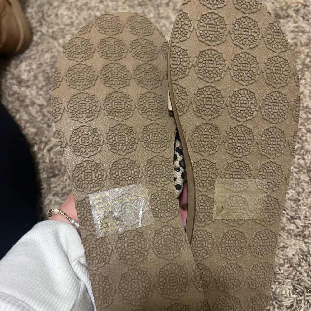 Flip flops - Picture 2 of 2